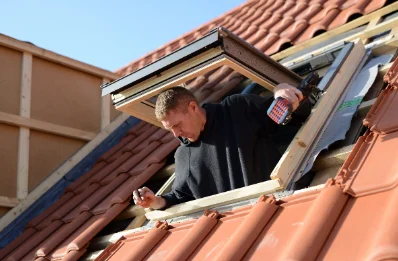 Pose de fenêtres de toit Velux à Geiswasser
